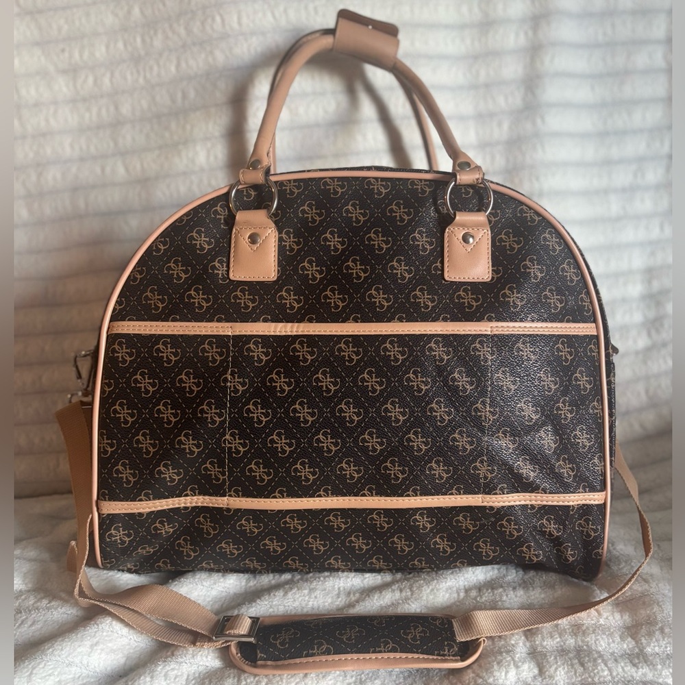 Guess Logo Affair Dome Travel Tote - Picture 2 of 4